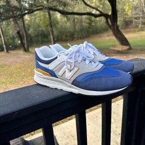 New Balance Men's Blue and Gold Sneakers